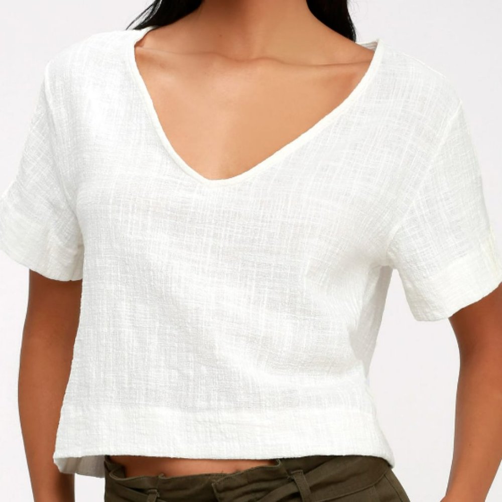 Lulu's White Crop Top